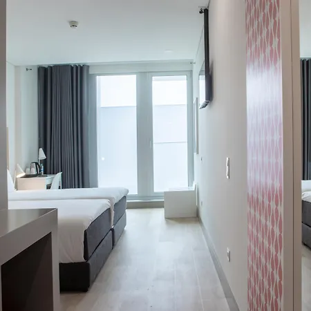 ホテル Porto Aeroporto 3*