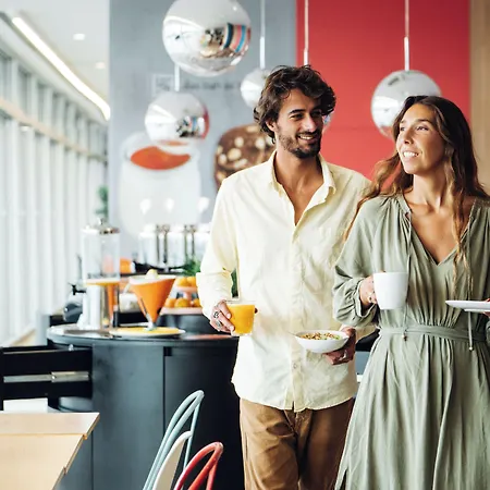 Отель Porto Aeroporto 3*