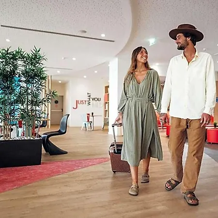Porto Aeroporto 3*