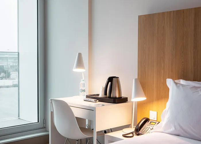 Porto Aeroporto Hotel 3*